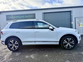 Used Volkswagen Touareg 2017 for sale - 76399753: Photo