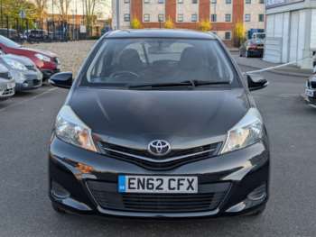 Used Toyota Yaris 2013 for sale - 74453401: Photo