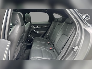 Used Jaguar F-Pace 2022 for sale - 79017619: Photo