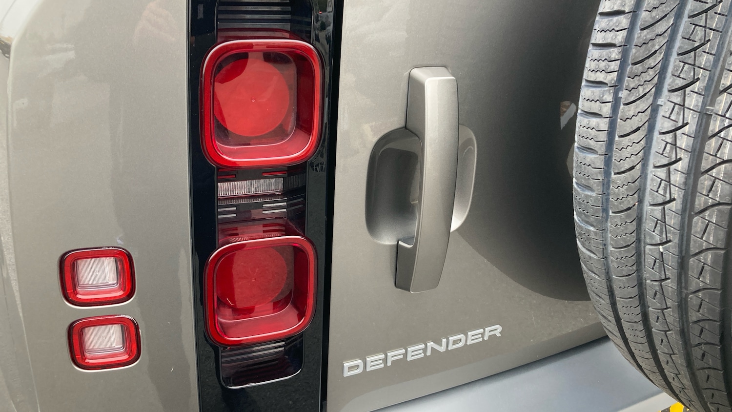 Used Land Rover Defender 2023 for sale - 77603591: Photo 19