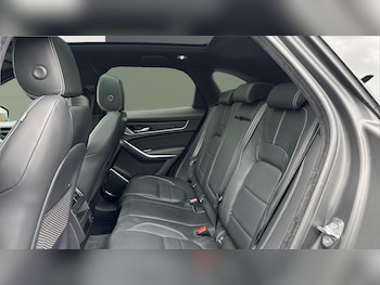 Used Jaguar F-Pace 2022 for sale - 78862578: Photo