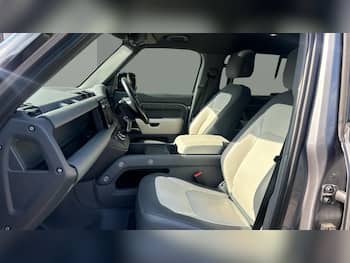Used Land Rover Defender 2023 for sale - 79515393: Photo