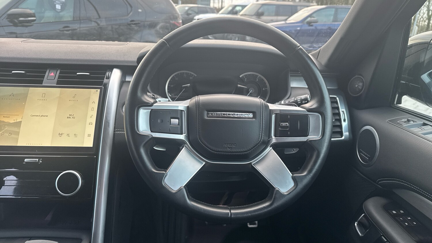 Used Land Rover Discovery 2022 for sale - 76859049: Photo 15