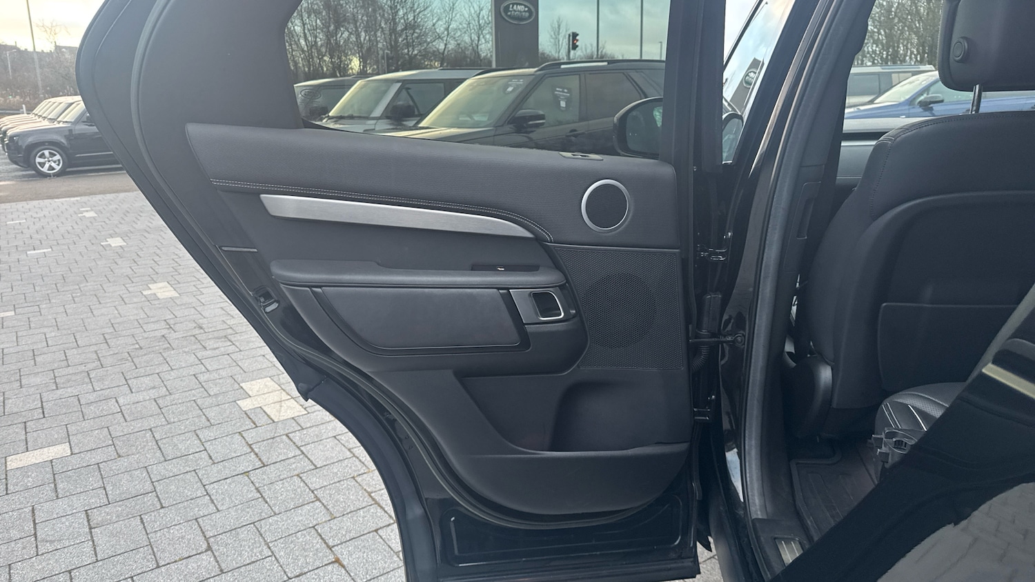 Used Land Rover Discovery 2022 for sale - 76859049: Photo 52