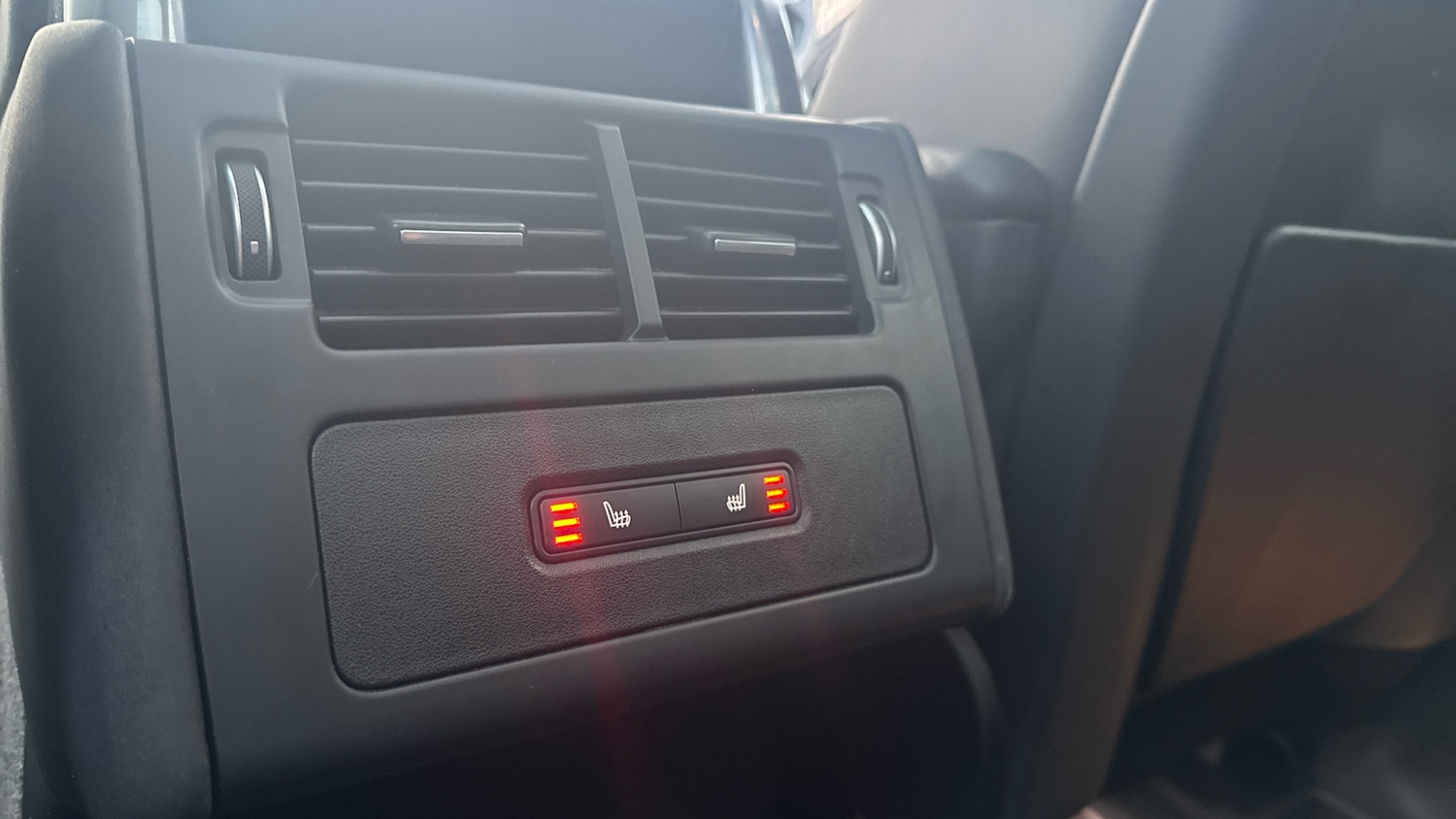 Used Land Rover Discovery 2022 for sale - 76859049: Photo 53