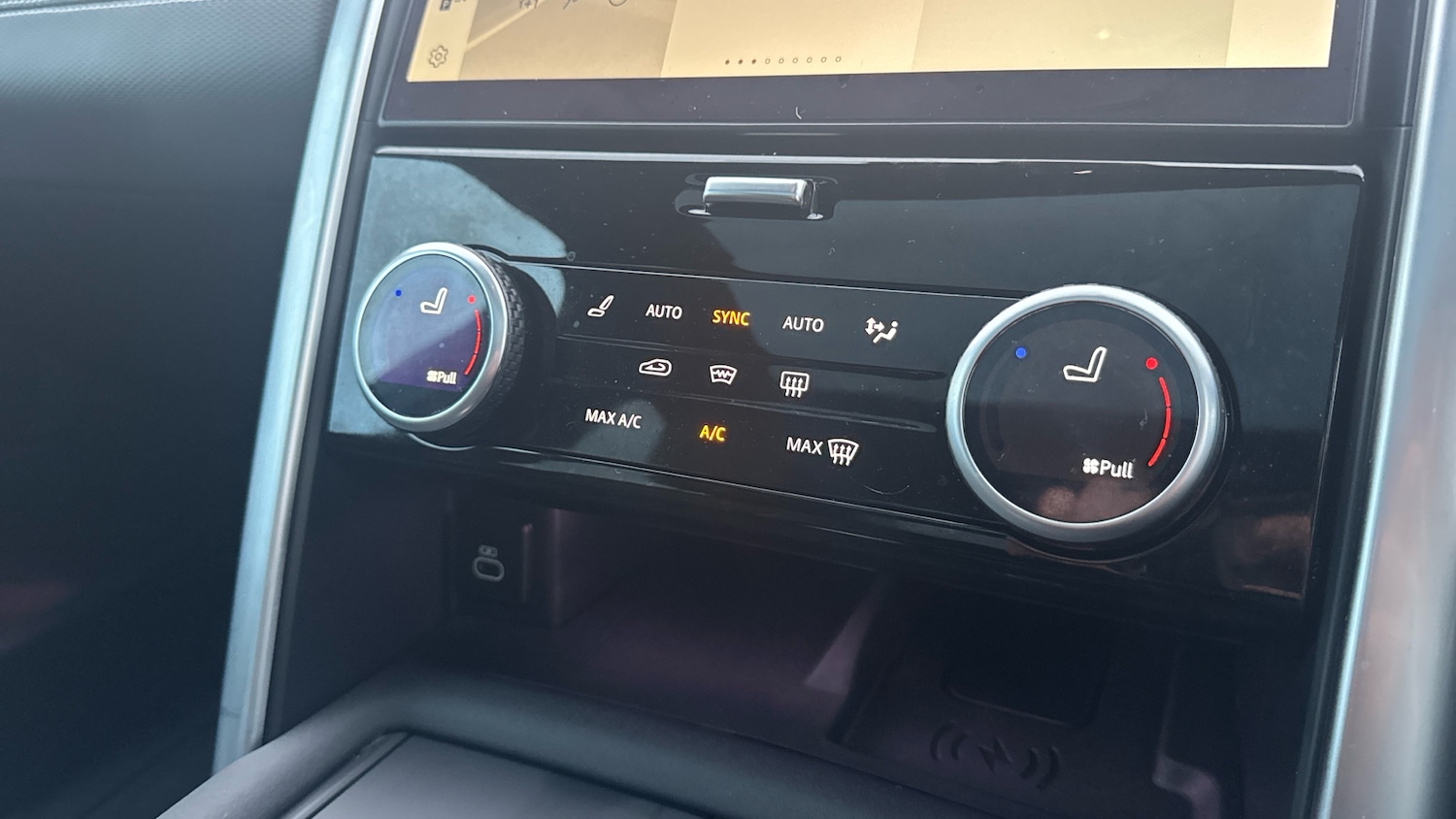 Used Land Rover Discovery 2022 for sale - 76859049: Photo 61