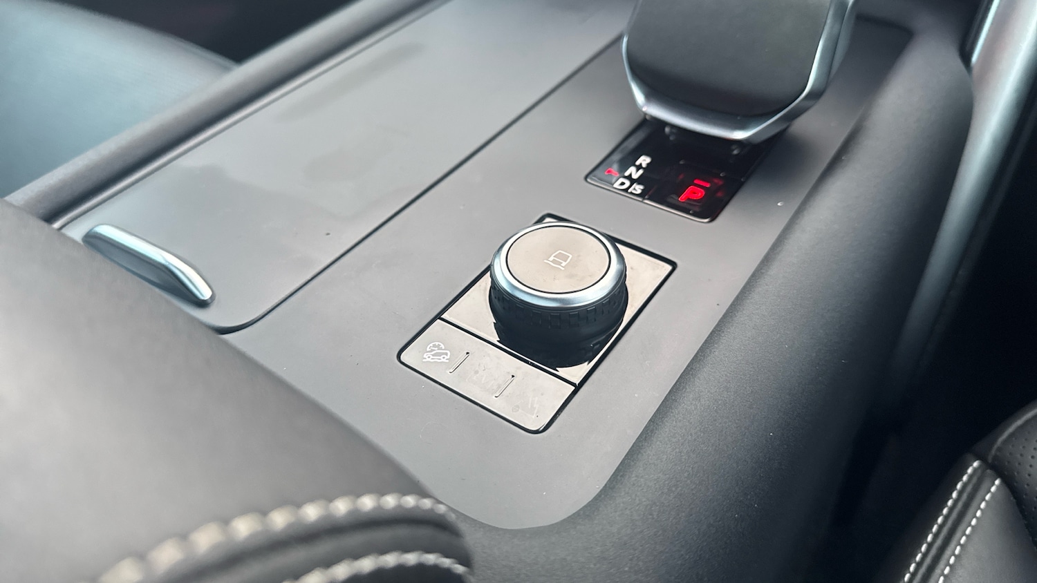 Used Land Rover Discovery 2022 for sale - 76859049: Photo 64