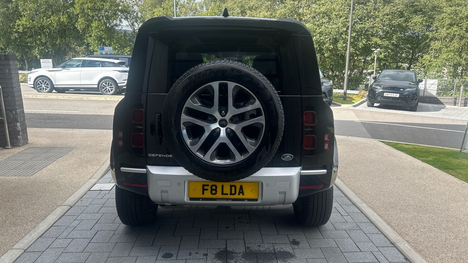 Used Land Rover Defender 2022 for sale - 75712849: Photo 71