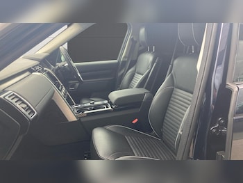 Used Land Rover Discovery 2020 for sale - 75440427: Photo