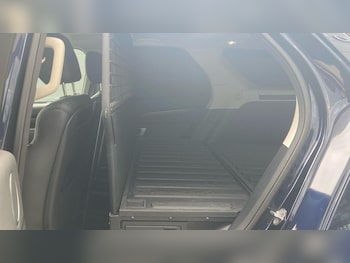 Used Land Rover Discovery 2020 for sale - 75440427: Photo