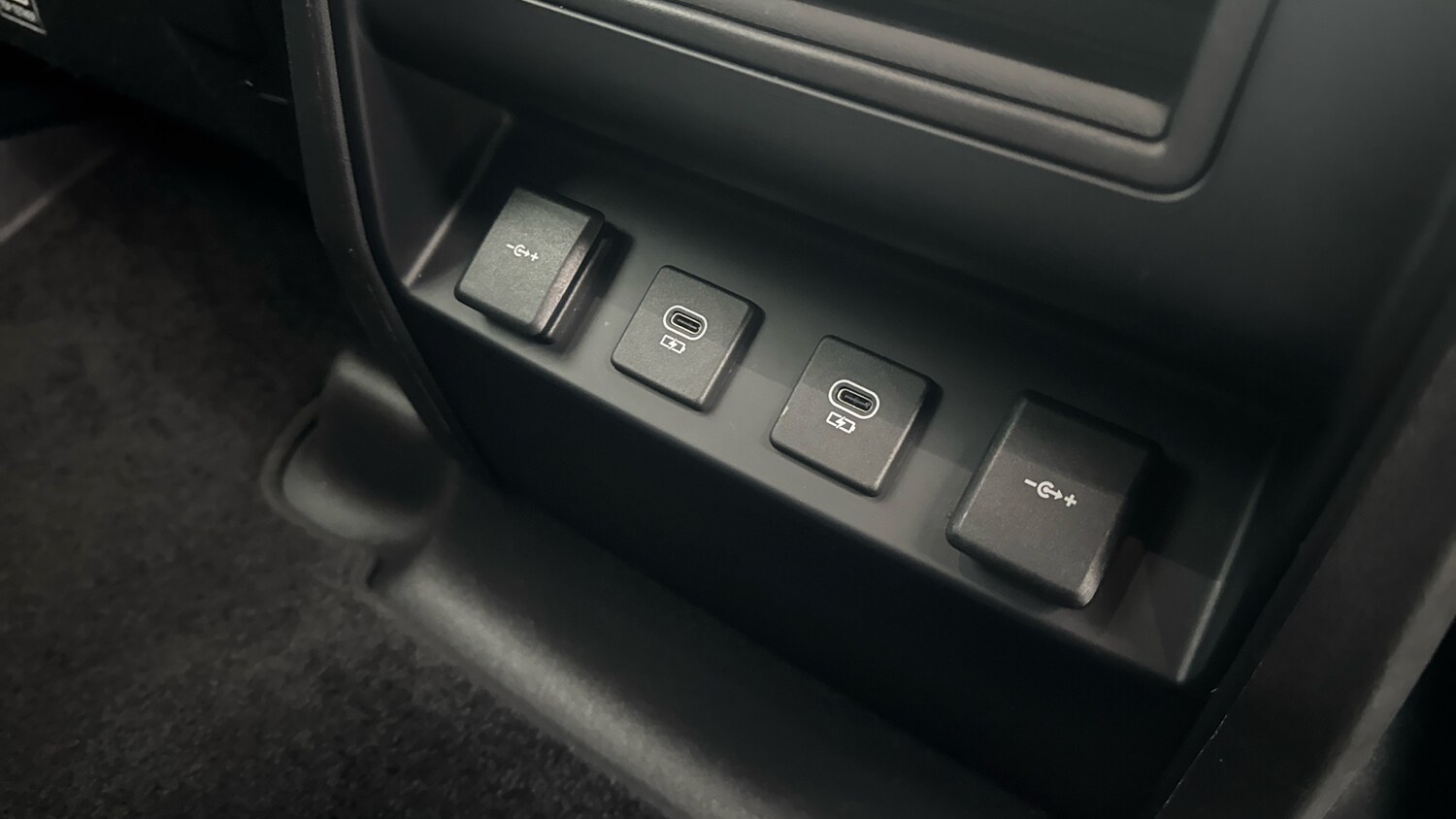 Used Land Rover Defender 2021 for sale - 77581043: Photo 46