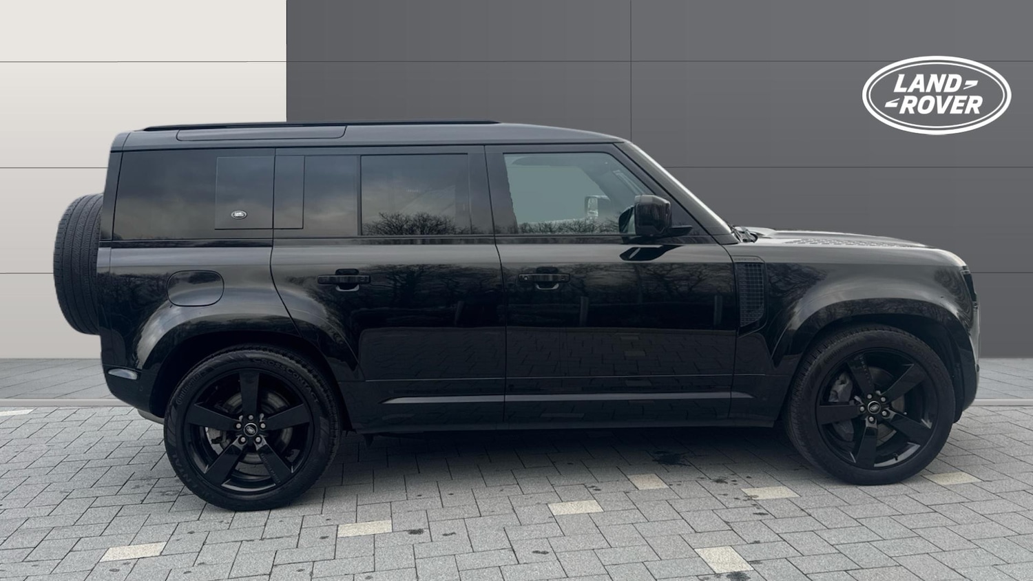 Used Land Rover Defender 2021 for sale - 77581043: Photo 5