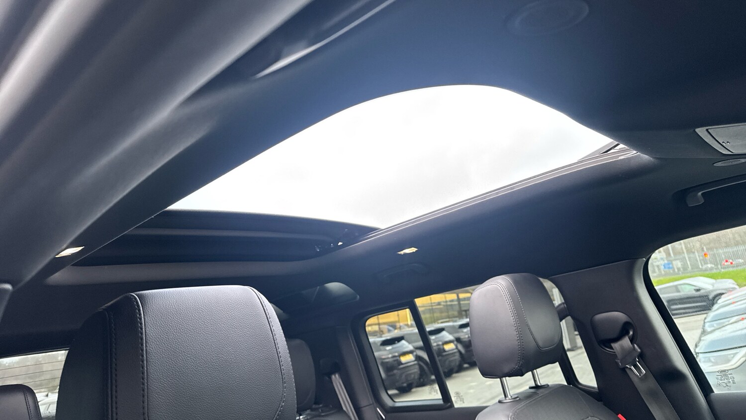 Used Land Rover Defender 2021 for sale - 77581043: Photo 52