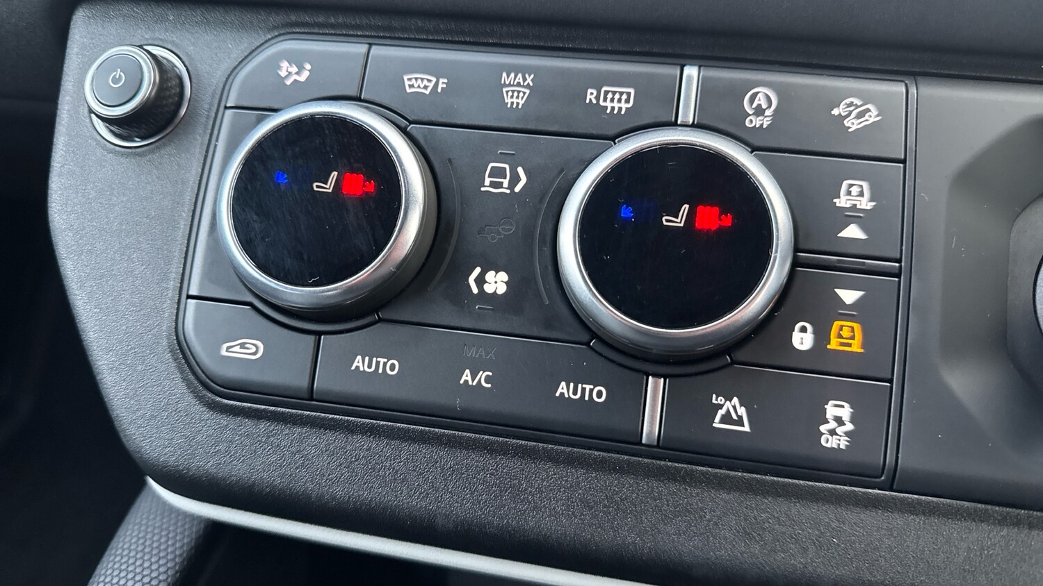 Used Land Rover Defender 2021 for sale - 77581043: Photo 55