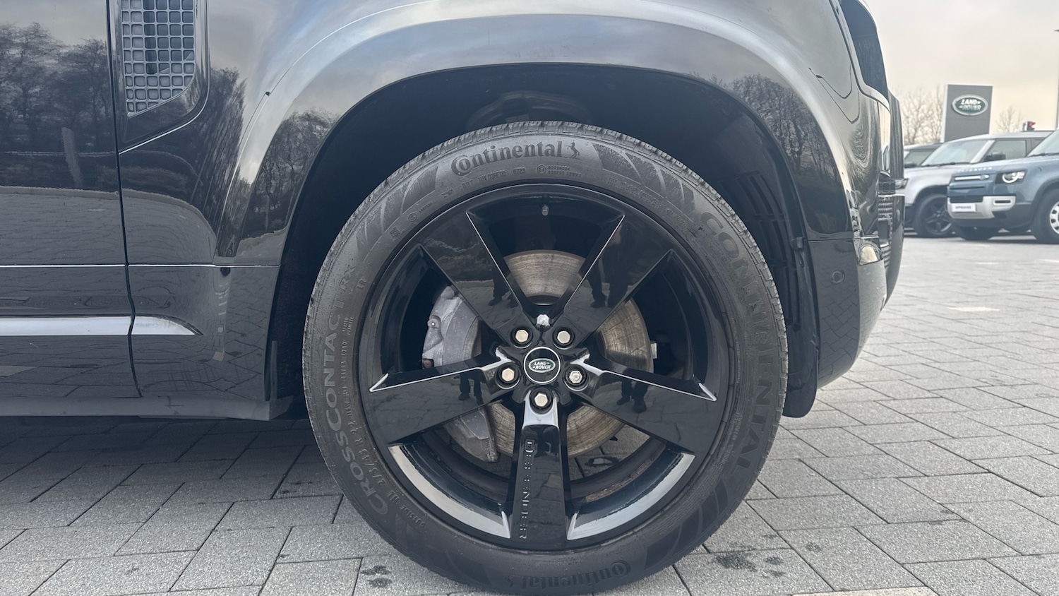 Used Land Rover Defender 2021 for sale - 77581043: Photo 8