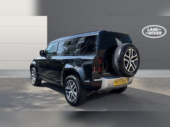 Used Land Rover Defender 2024 for sale - 79478840: Photo