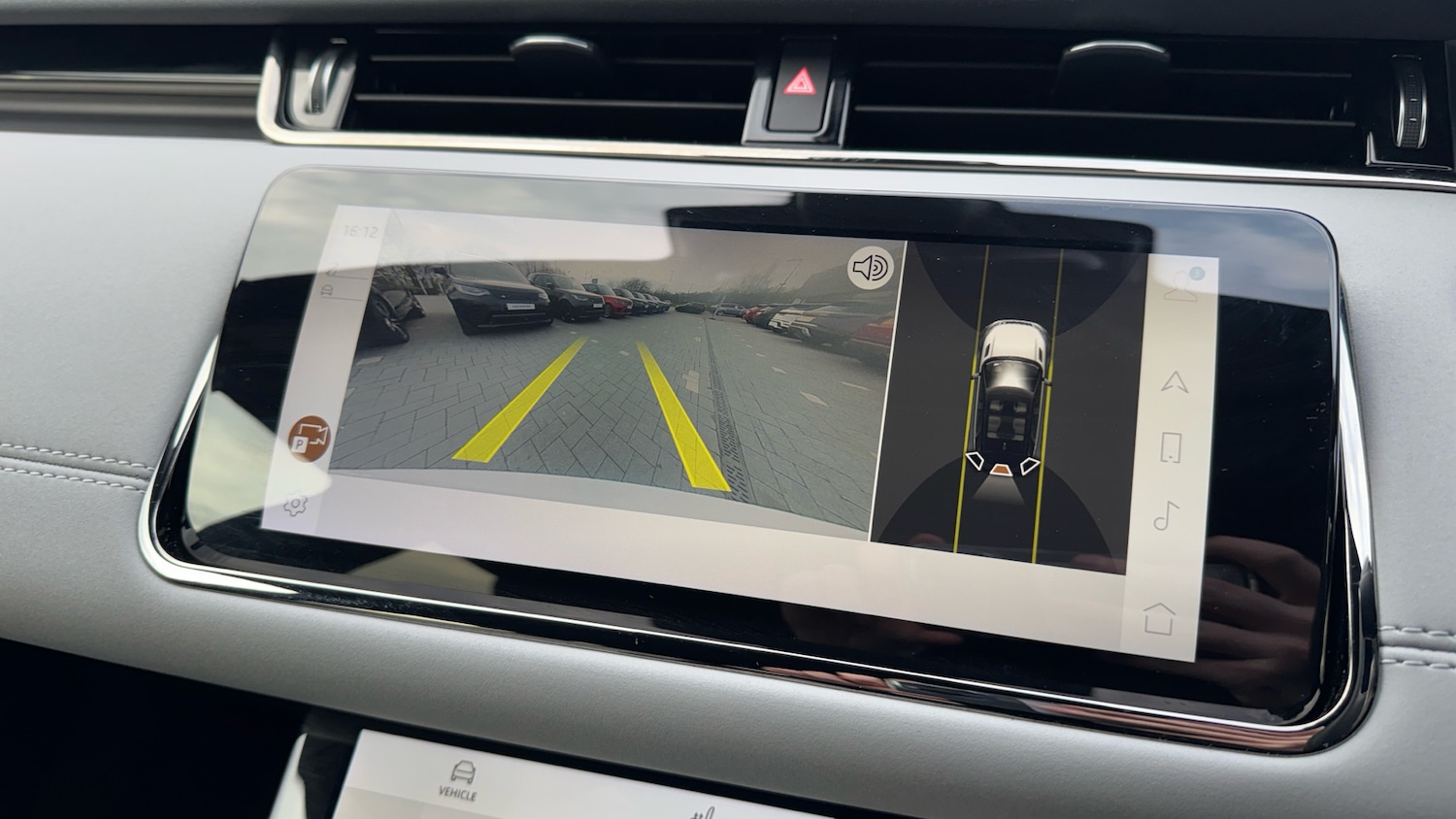 Used Land Rover Range Rover Evoque 2022 for sale - 77921197: Photo 12