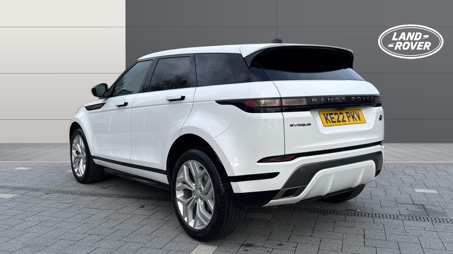 Used Land Rover Range Rover Evoque 2022 for sale - 77921197: Photo 2
