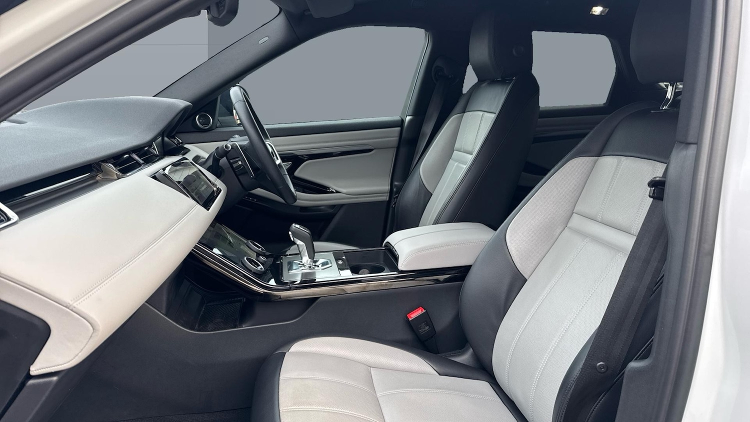 Used Land Rover Range Rover Evoque 2022 for sale - 77921197: Photo 3