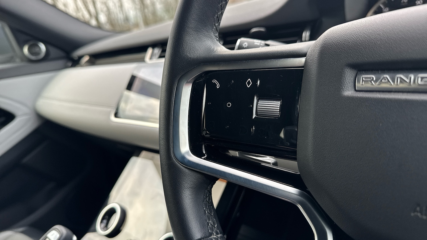 Used Land Rover Range Rover Evoque 2022 for sale - 77921197: Photo 44