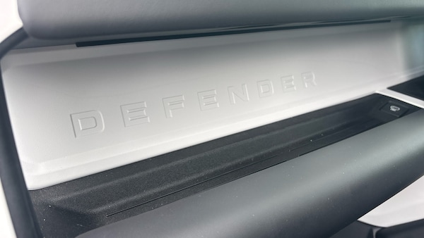 Used Land Rover Defender 2025 for sale - 75314602: Photo 36