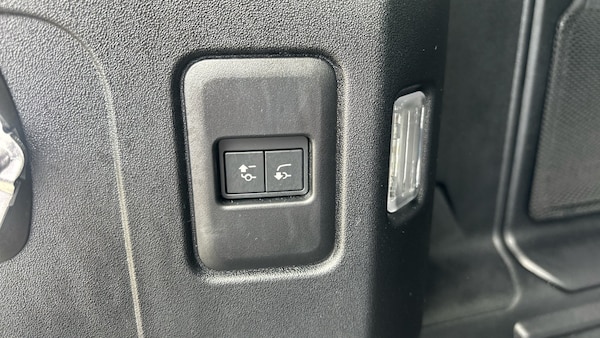 Used Land Rover Defender 2025 for sale - 75314602: Photo 44