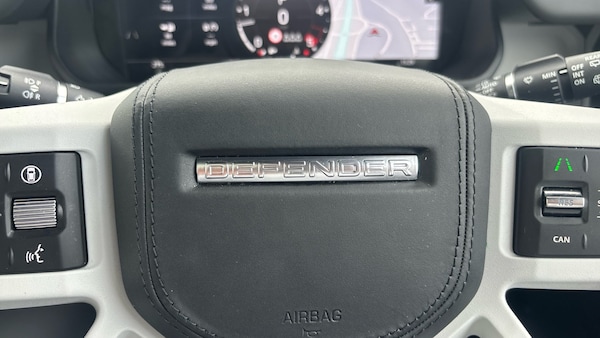 Used Land Rover Defender 2025 for sale - 75314602: Photo 52