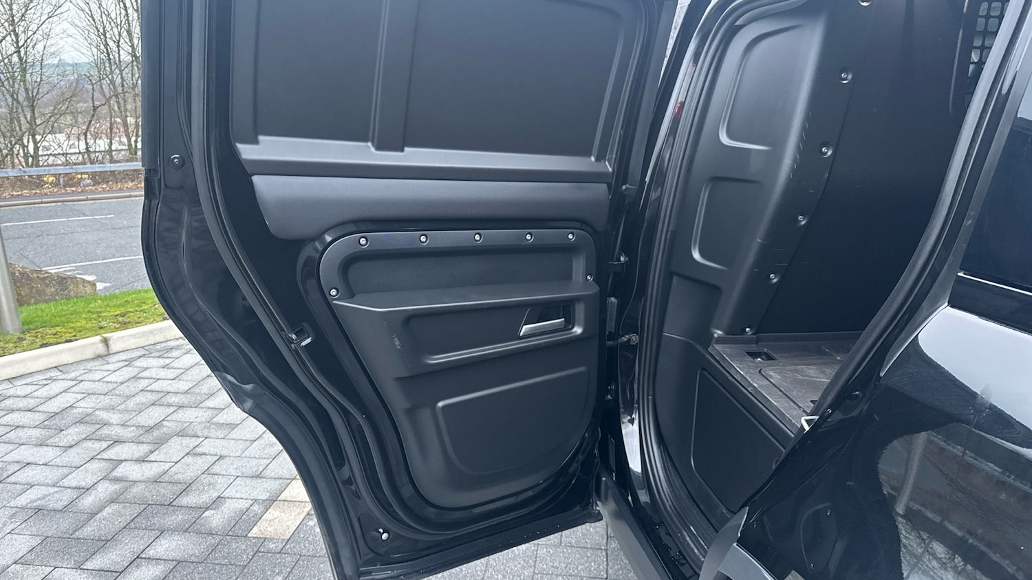 Used Land Rover Defender 2023 for sale - 77113265: Photo 35