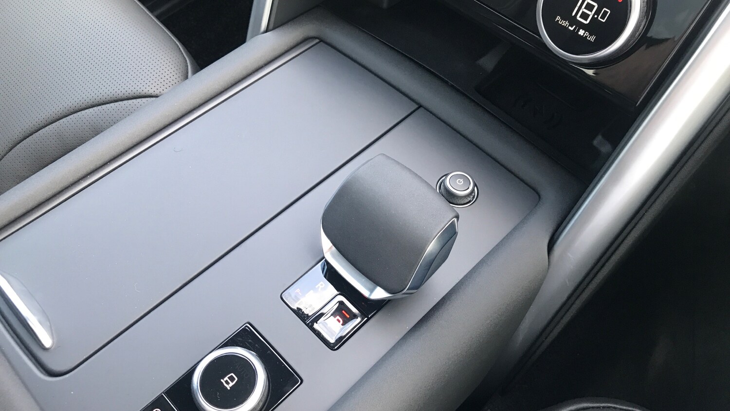 Used Land Rover Discovery 2025 for sale - 75894395: Photo 13