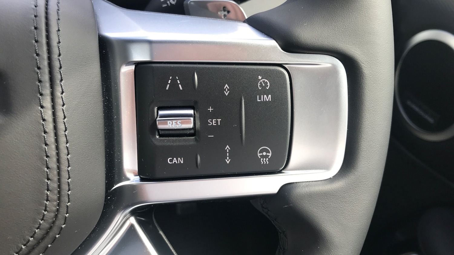 Used Land Rover Discovery 2025 for sale - 75894395: Photo 43