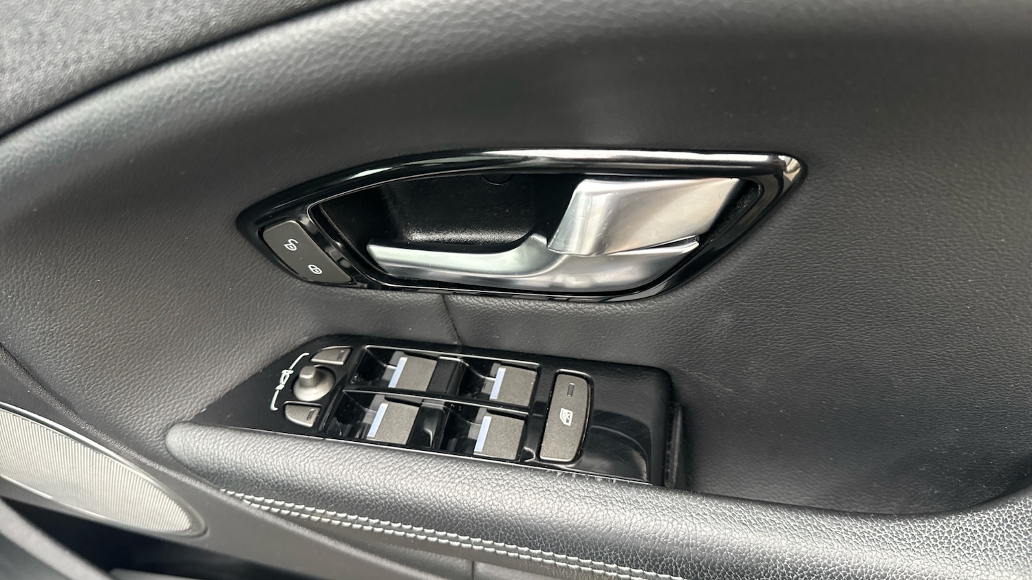 Used Land Rover Range Rover Evoque 2018 for sale - 77357149: Photo 44