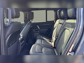 Used Land Rover Defender 2022 for sale - 75441709: Photo