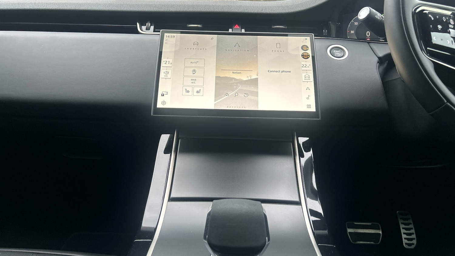 Used Land Rover Range Rover Evoque 2025 for sale - 76461706: Photo 14