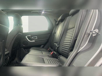 Used Land Rover Discovery Sport 2018 for sale - 76006660: Photo