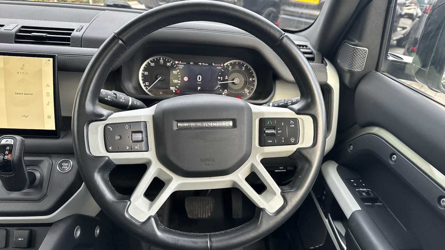 Used Land Rover Defender 2023 for sale - 77406853: Photo 15