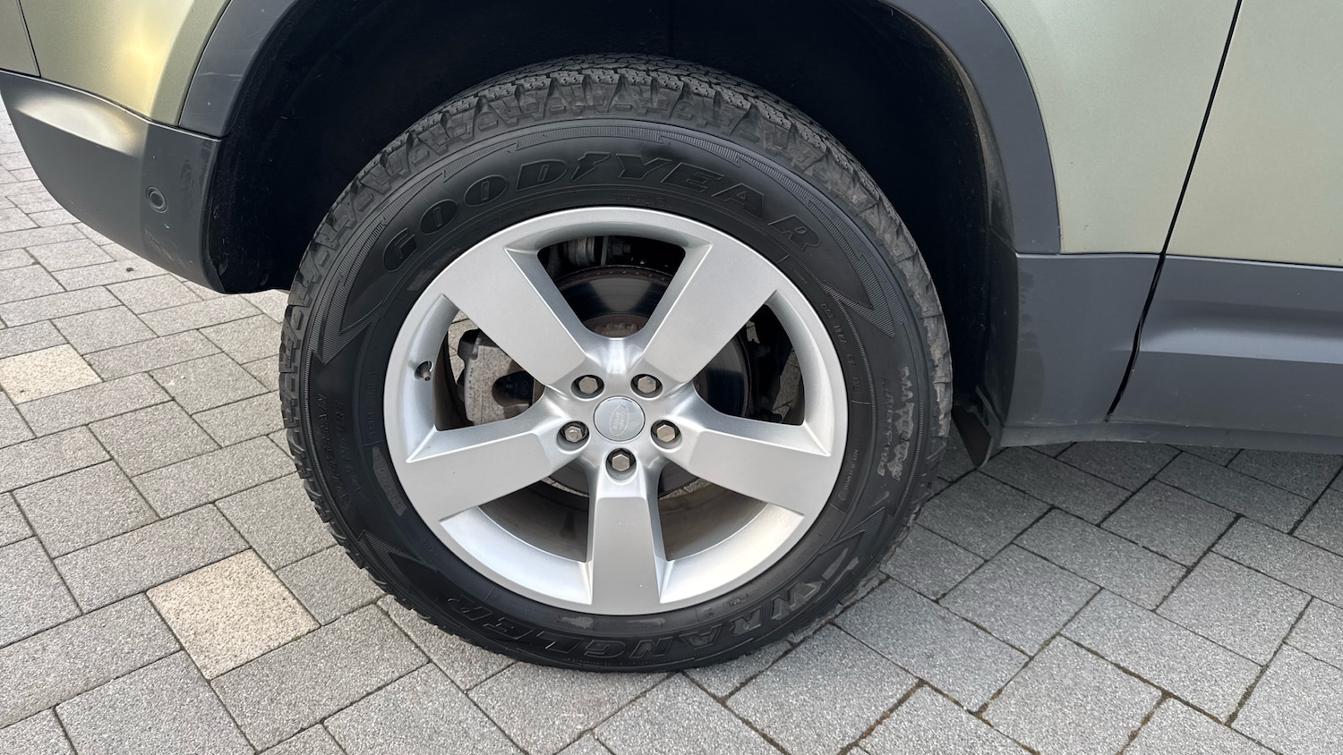 Used Land Rover Defender 2023 for sale - 77406853: Photo 24