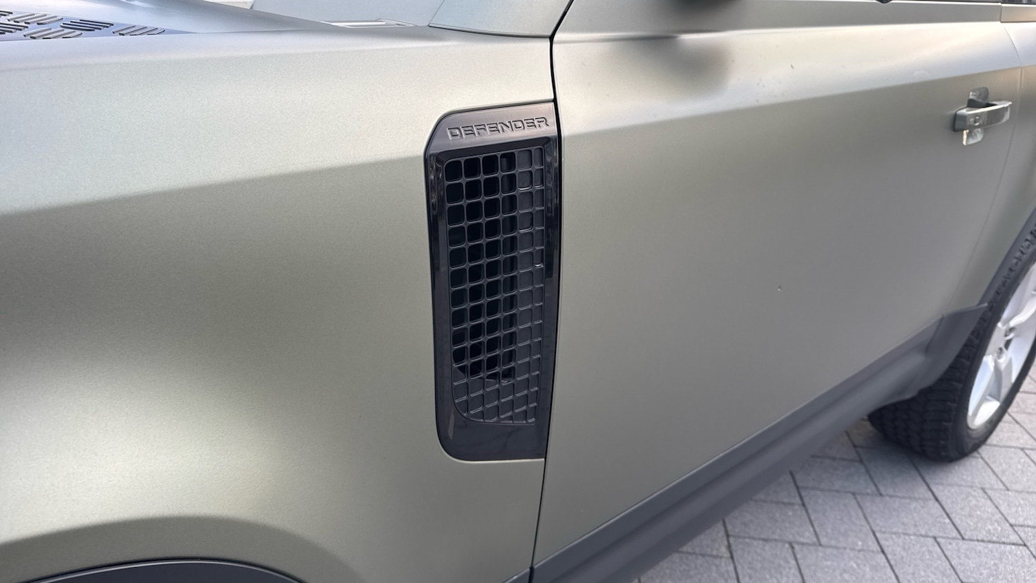 Used Land Rover Defender 2023 for sale - 77406853: Photo 36