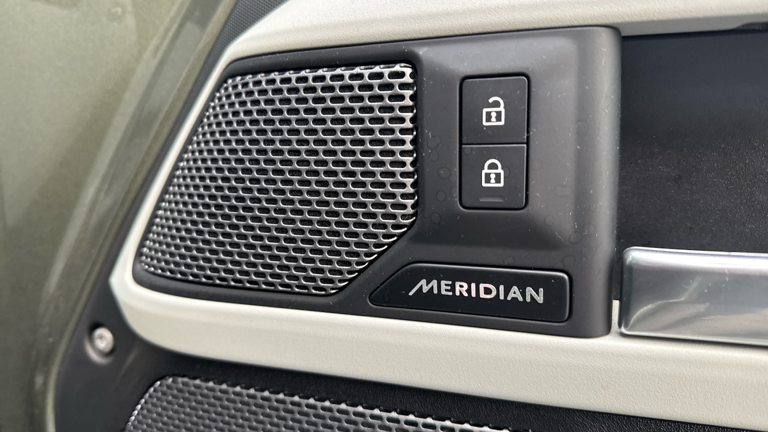 Used Land Rover Defender 2023 for sale - 77406853: Photo 43