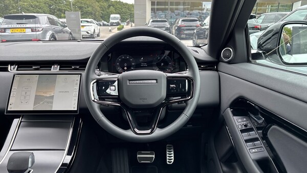 Used Land Rover Range Rover Evoque 2025 for sale - 75665306: Photo 15