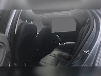 Used Land Rover Discovery Sport 2021 for sale - 79369112: Photo
