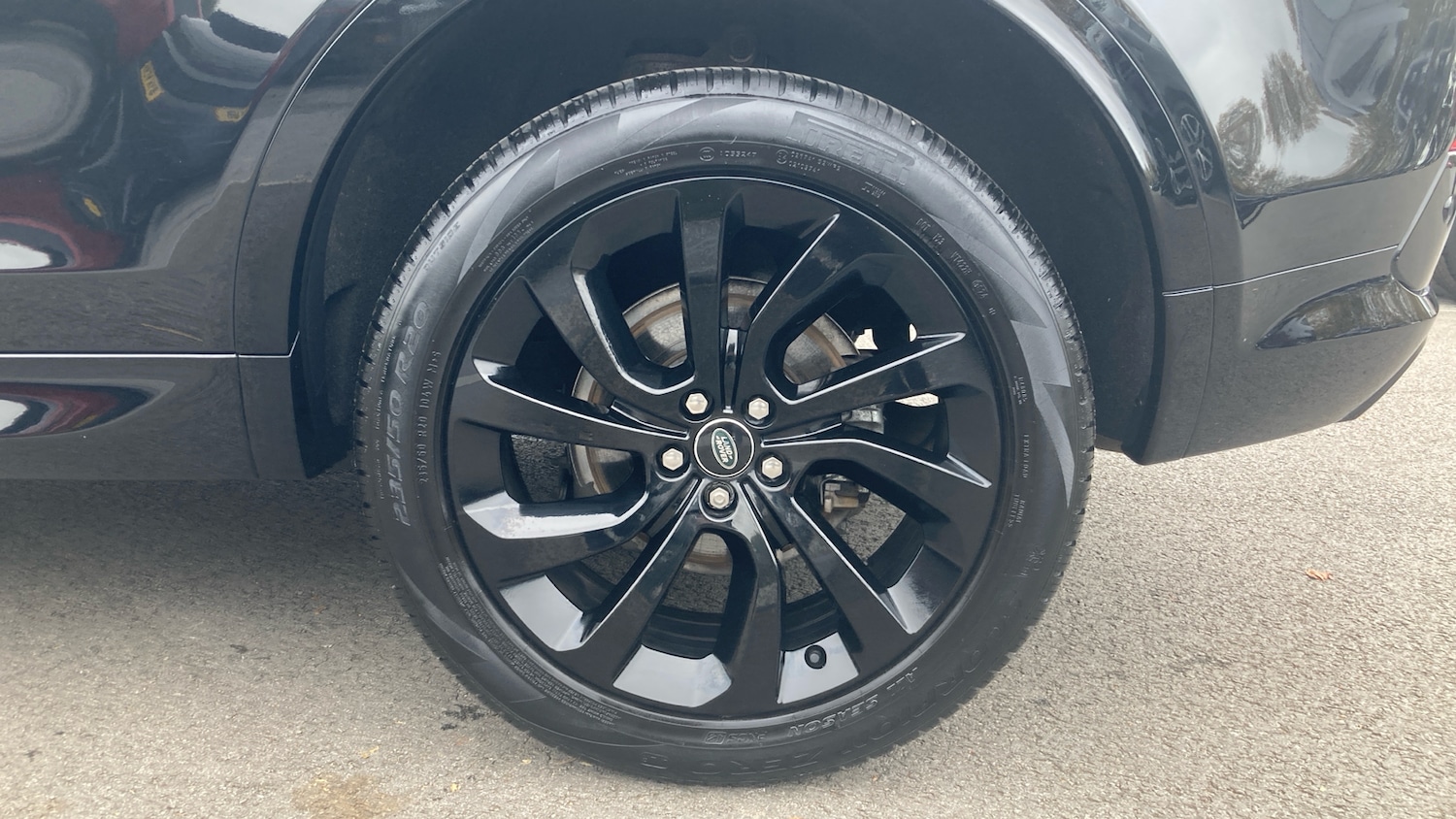 Used Land Rover Discovery Sport 2024 for sale - 76275910: Photo 21