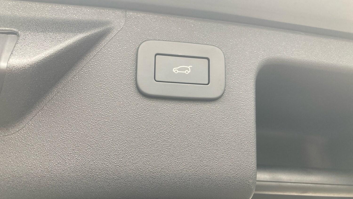 Used Land Rover Discovery Sport 2024 for sale - 76275910: Photo 28