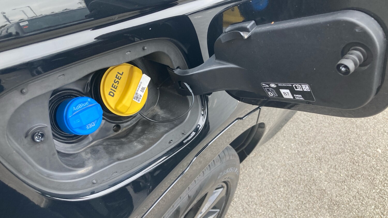 Used Land Rover Discovery Sport 2024 for sale - 76275910: Photo 29