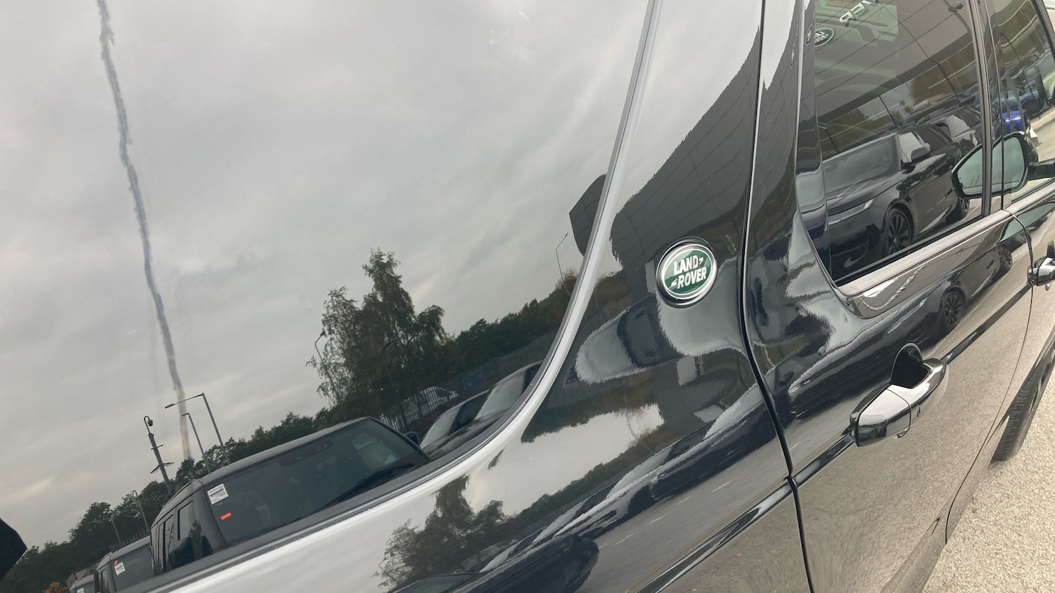 Used Land Rover Discovery Sport 2024 for sale - 76275910: Photo 30