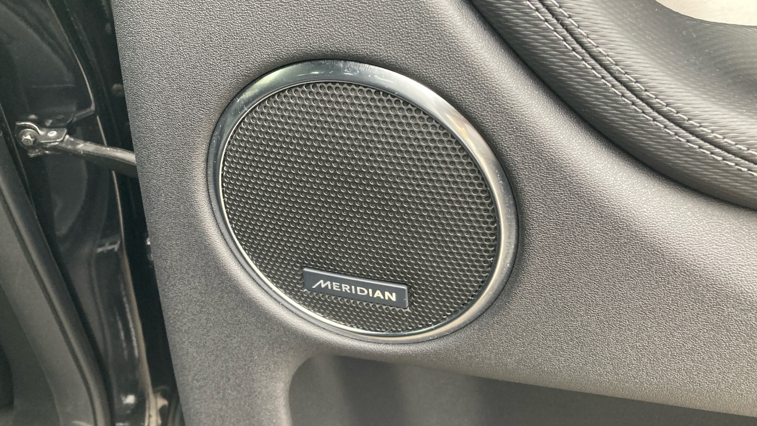 Used Land Rover Discovery Sport 2024 for sale - 76275910: Photo 31