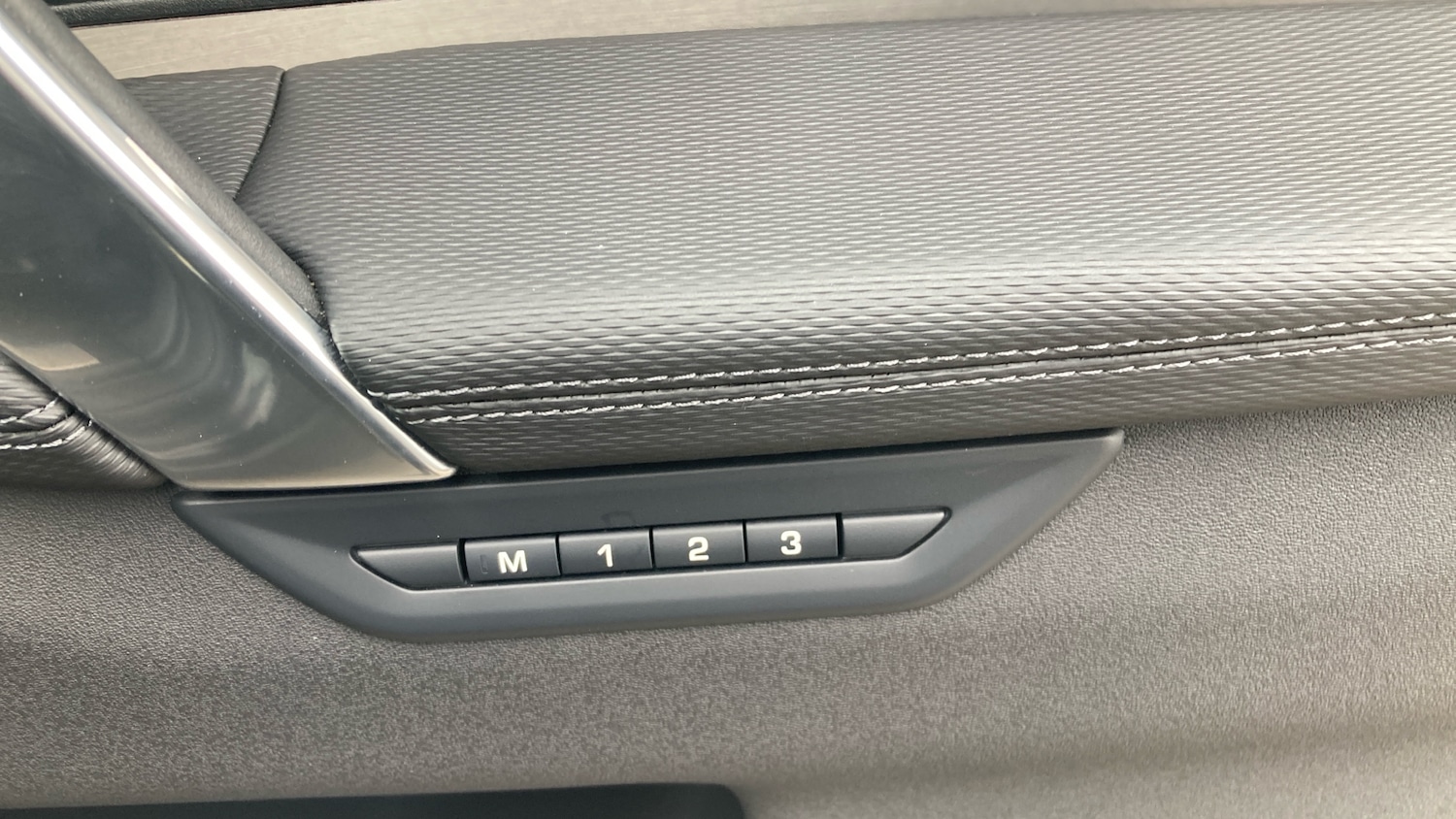 Used Land Rover Discovery Sport 2024 for sale - 76275910: Photo 34