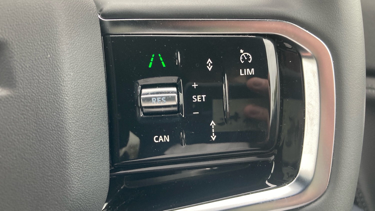 Used Land Rover Discovery Sport 2024 for sale - 76275910: Photo 35