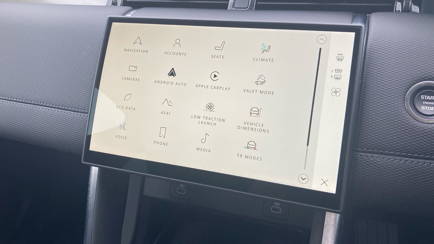 Used Land Rover Discovery Sport 2024 for sale - 76275910: Photo 39