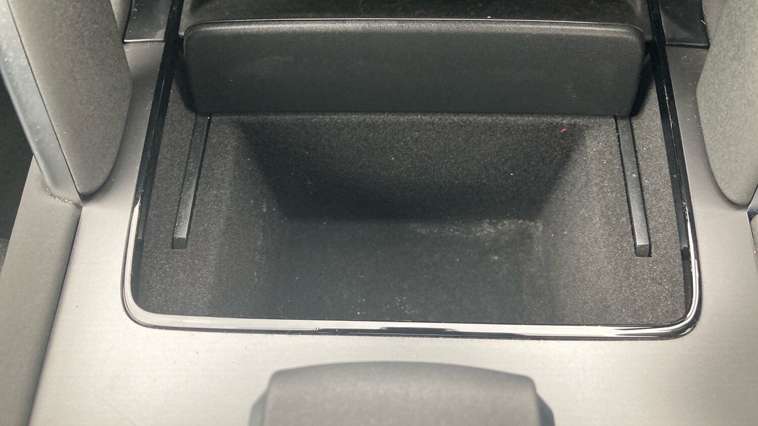 Used Land Rover Discovery Sport 2024 for sale - 76275910: Photo 45