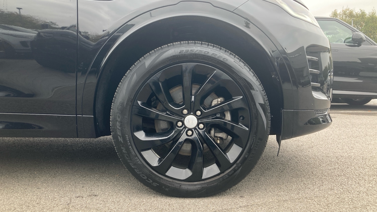 Used Land Rover Discovery Sport 2024 for sale - 76275910: Photo 8